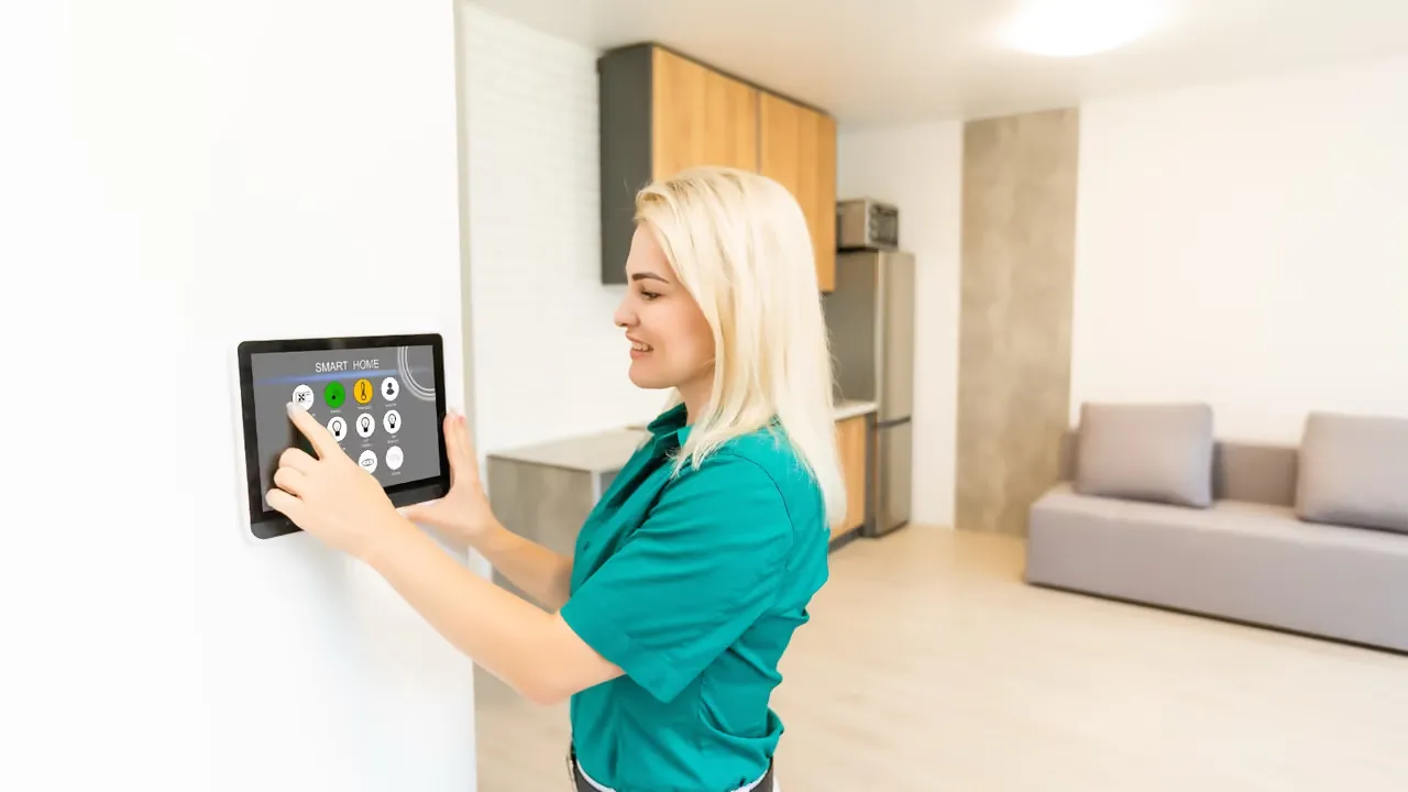 Spara energi med smart hemelektronik